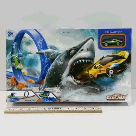 Shark Attack Stunt Track With Alloy Car