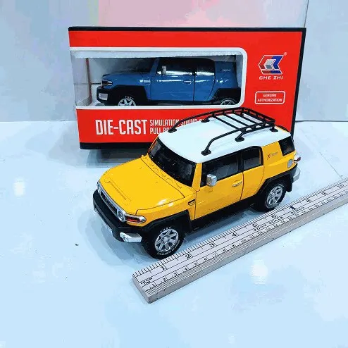Die-Cast Off-Road Cruiser SUV 1:32