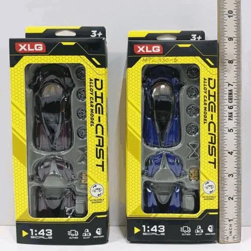 1:43 Die-Cast Sports Car Boxed Model