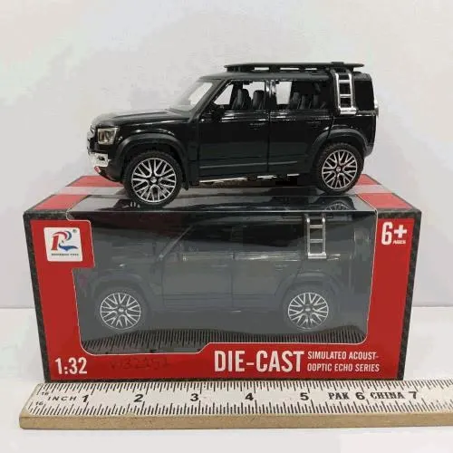 1:32 Black Off-Road SUV Die-Cast Model